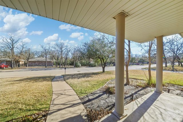 1401 Francis Drive, College Station, TX 77840