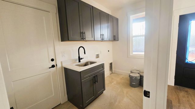 259 Ridge Road, Wellford, SC 29385