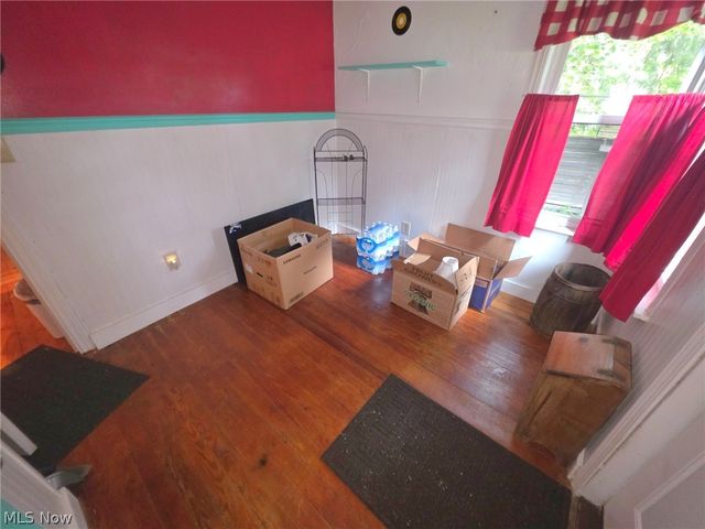 36 Benton Street, Austintown, OH 44515