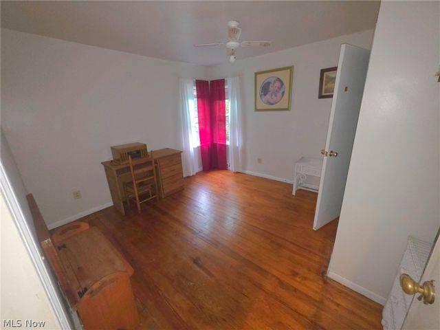 36 Benton Street, Austintown, OH 44515