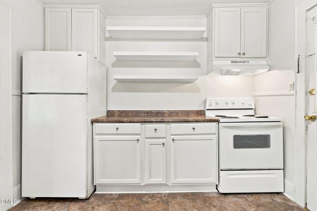 820 W Knox Street, Durham, NC 27701
