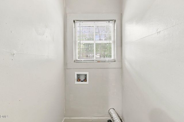 820 W Knox Street, Durham, NC 27701