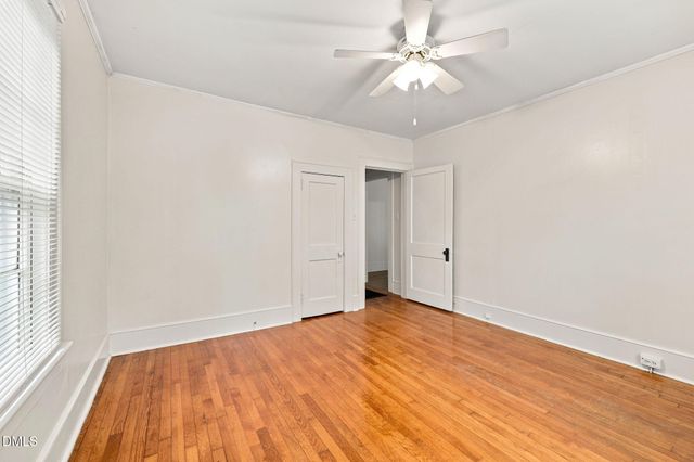 820 W Knox Street, Durham, NC 27701