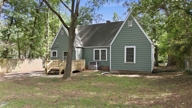 820 W Knox Street, Durham, NC 27701