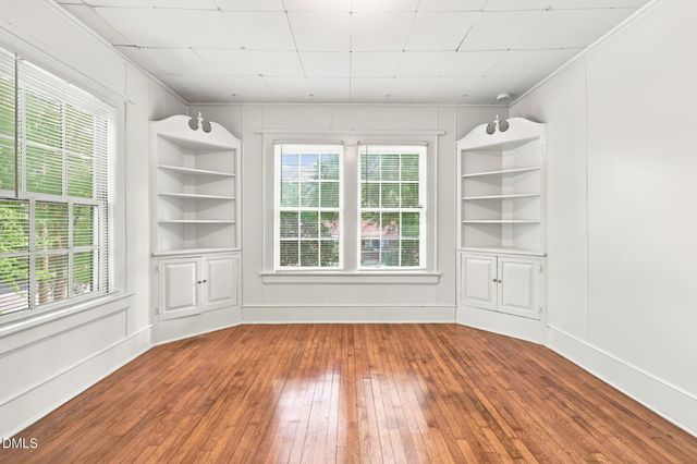 820 W Knox Street, Durham, NC 27701