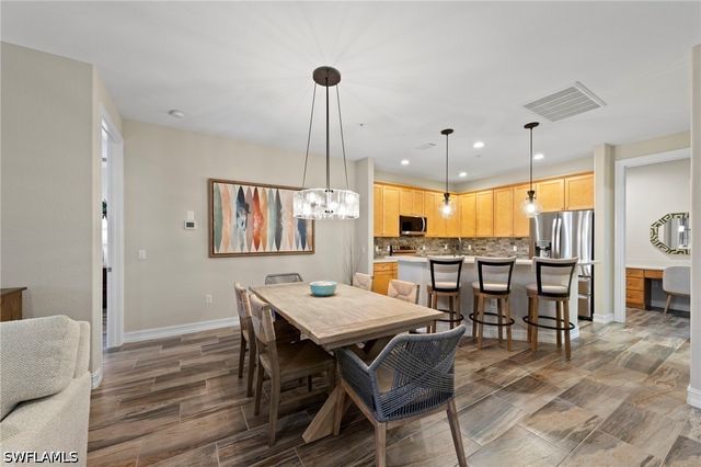 9076 Rialto ST 6204, Naples, FL 34113