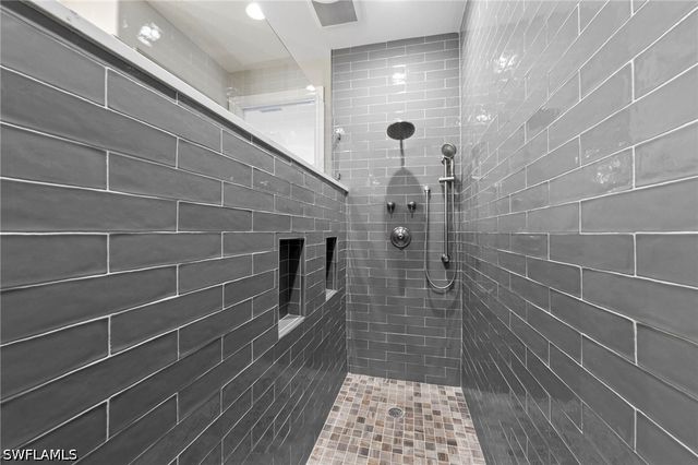 9076 Rialto ST 6204, Naples, FL 34113
