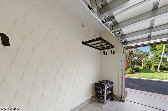 9076 Rialto ST 6204, Naples, FL 34113