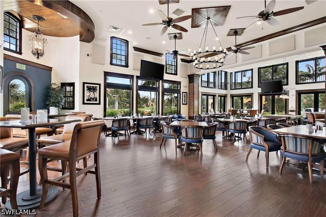 9076 Rialto ST 6204, Naples, FL 34113
