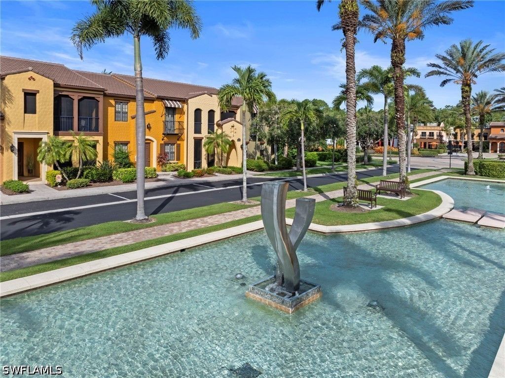 9076 Rialto ST 6204, Naples, FL 34113
