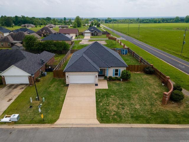 4 Clover Ridge, Vilonia, AR 72173