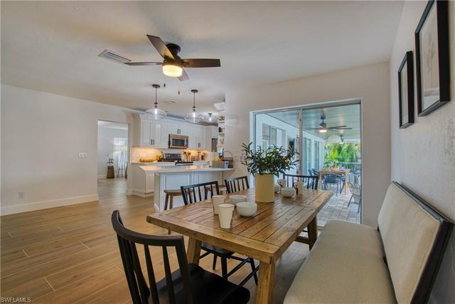 154 SW 52nd ST, Cape Coral, FL 33914