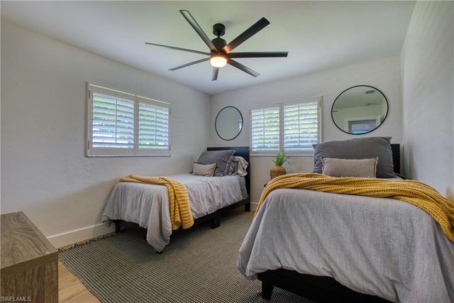 154 SW 52nd ST, Cape Coral, FL 33914