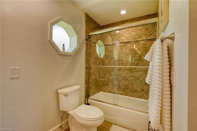 154 SW 52nd ST, Cape Coral, FL 33914