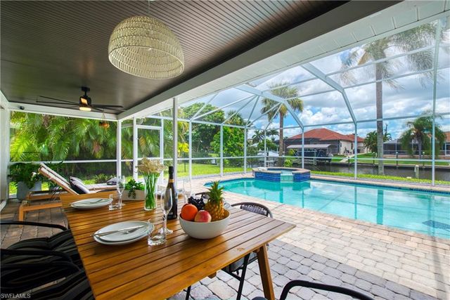 154 SW 52nd ST, Cape Coral, FL 33914