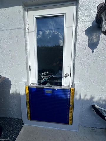 154 SW 52nd ST, Cape Coral, FL 33914