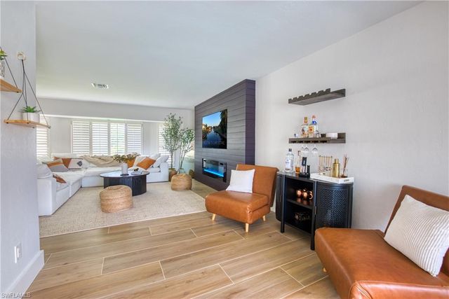 154 SW 52nd ST, Cape Coral, FL 33914