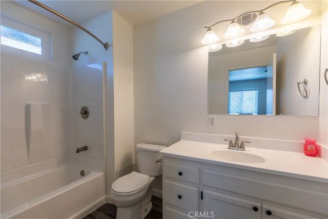519 N Daisy Avenue, Santa Ana, CA 92703