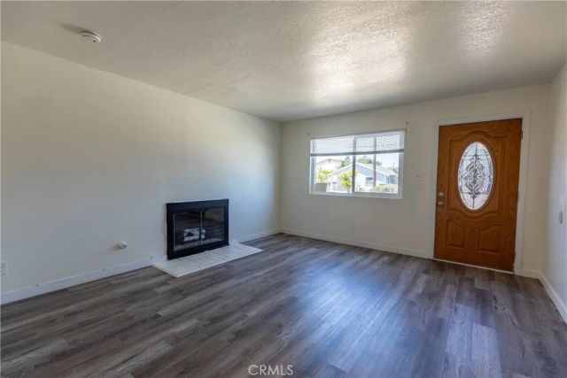 519 N Daisy Avenue, Santa Ana, CA 92703