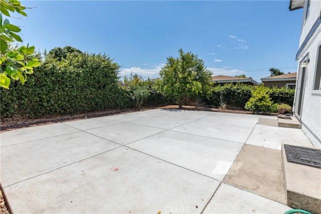 519 N Daisy Avenue, Santa Ana, CA 92703