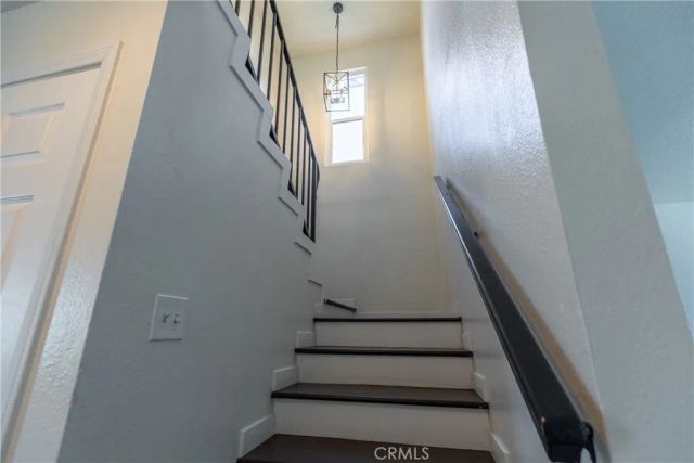 519 N Daisy Avenue, Santa Ana, CA 92703