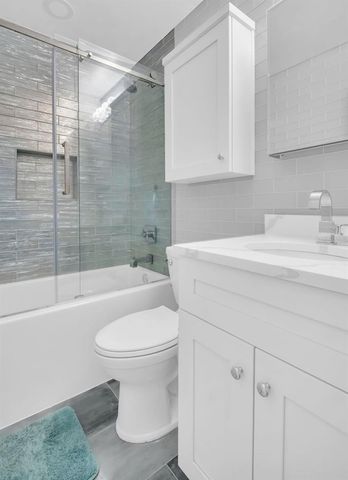 1011 COLDSTREAM COURT, Tarpon Springs, FL 34689