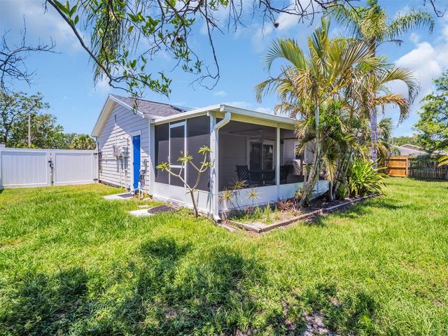 1011 COLDSTREAM COURT, Tarpon Springs, FL 34689