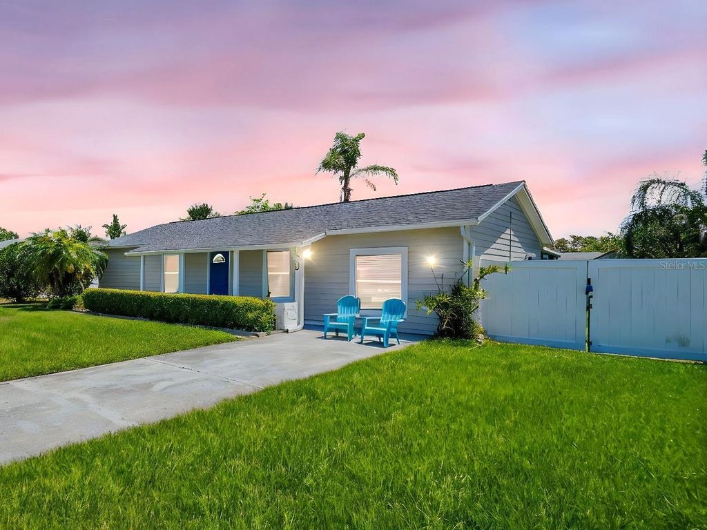 1011 COLDSTREAM COURT, Tarpon Springs, FL 34689