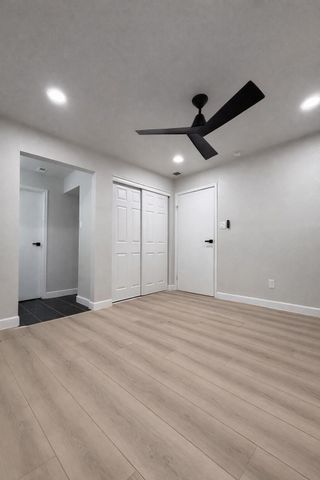 2125 Augusta Drive 74, Houston, TX 77057