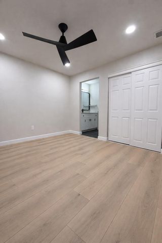 2125 Augusta Drive 74, Houston, TX 77057