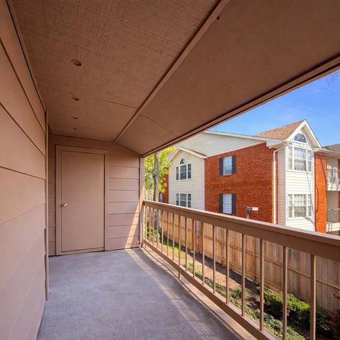 2125 Augusta Drive 74, Houston, TX 77057