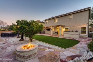 859 W Vuelta Granadina, Sahuarita, AZ 85629