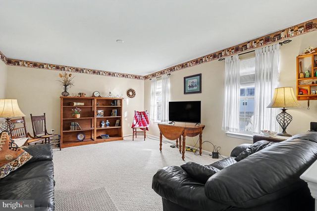 3706 WHEATLAND DR, Dover, PA 17315