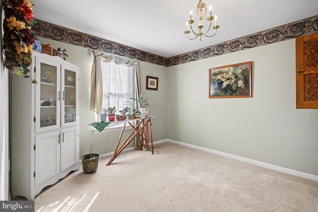 3706 WHEATLAND DR, Dover, PA 17315