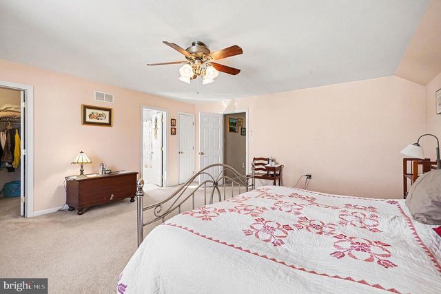 3706 WHEATLAND DR, Dover, PA 17315