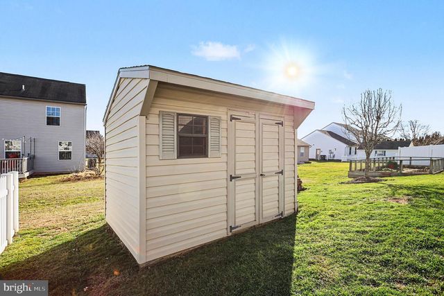 3706 WHEATLAND DR, Dover, PA 17315