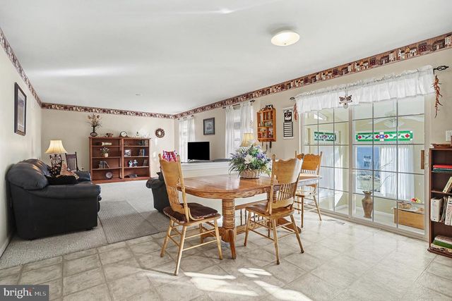 3706 WHEATLAND DR, Dover, PA 17315