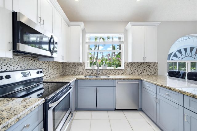19614 STAR ISLAND Drive, Boca Raton, FL 33498