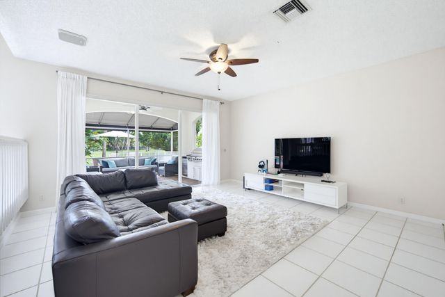 19614 STAR ISLAND Drive, Boca Raton, FL 33498
