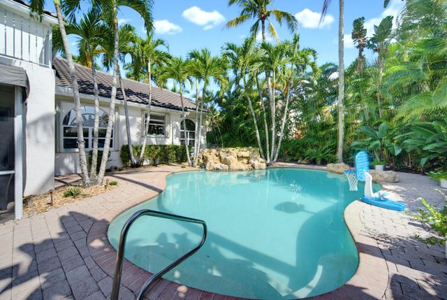 19614 STAR ISLAND Drive, Boca Raton, FL 33498