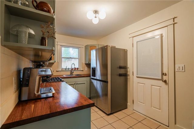 1972 Clearwater SE Drive, Marietta, GA 30067