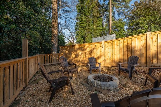 1972 Clearwater SE Drive, Marietta, GA 30067