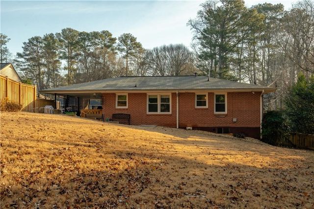 1972 Clearwater SE Drive, Marietta, GA 30067