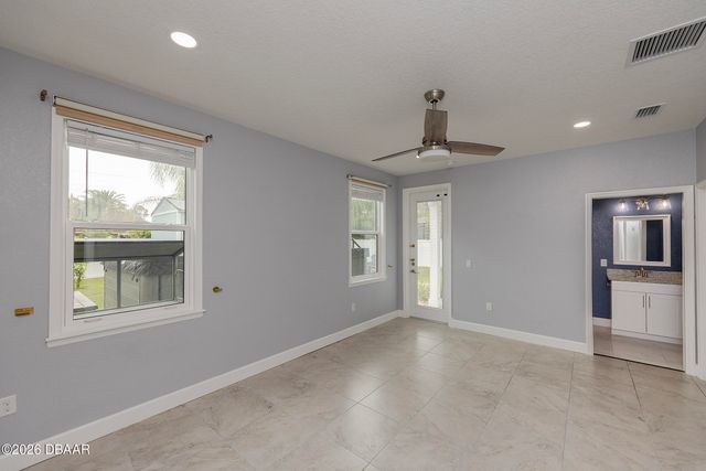 17 Rockwell Lane, Palm Coast, FL 32164