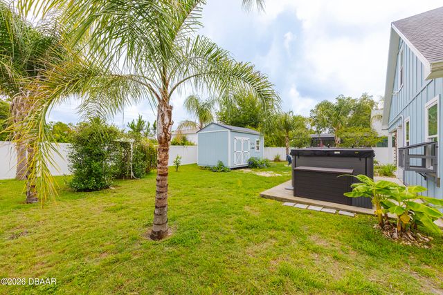 17 Rockwell Lane, Palm Coast, FL 32164