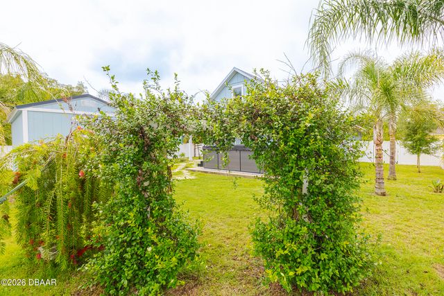 17 Rockwell Lane, Palm Coast, FL 32164