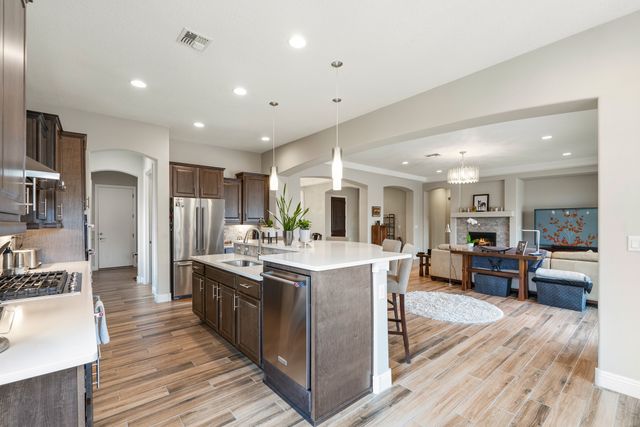 4759 Lluvia Encantada, Santa Fe, NM 87507