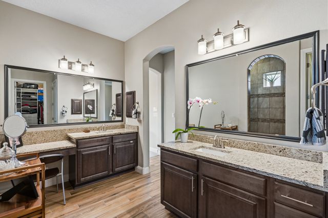 4759 Lluvia Encantada, Santa Fe, NM 87507