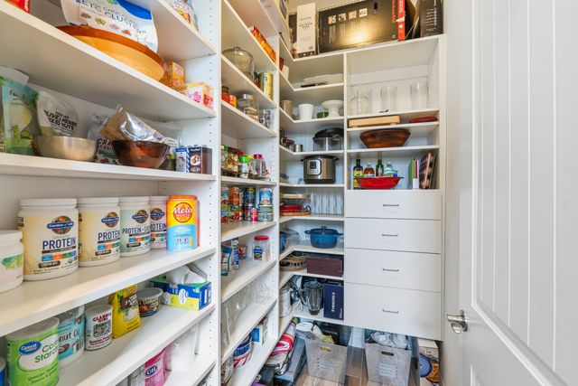 4759 Lluvia Encantada, Santa Fe, NM 87507