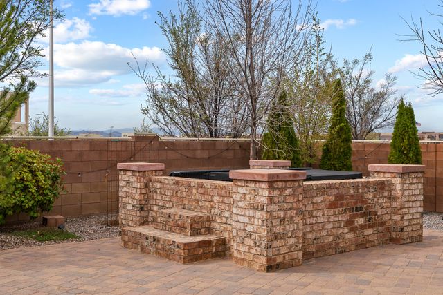 4759 Lluvia Encantada, Santa Fe, NM 87507